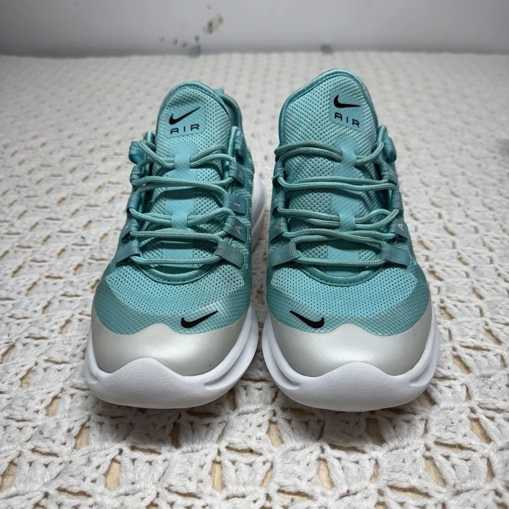 Nike Air Max Axis Running Shoes women Size 7.5 Light Aqua/black Sneaker